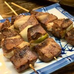 鳥銀 本店 - レバー串（塩）