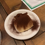 ア フェネステッラ - 