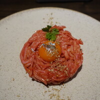 焼肉 銀座コバウ 並木通り店 - ユッケ