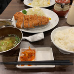 とんかつ ジーエス - 