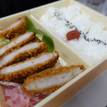 駅弁屋 - 大増の三元豚とんかつ