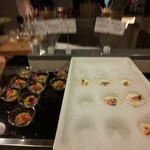 Il Azzurri - 小皿に盛ってある前菜たちは減るとすぐに補充される