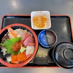 Jinya - 海鮮丼