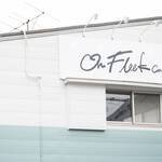 On Fleek Cafe - 