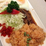 キッチンふるはし - チキンライス・ハンバーグ 目玉焼き付（１，２５０円）これに味噌汁が付きます。２０１３年６月
