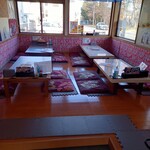 沖縄料理 美ら結 - 小上がり席