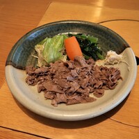 ざくろ 室町店 - 牛ロースバタ焼