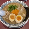 Marugen Ramen - 熟成醤油 味玉肉そば ¥825（税込）