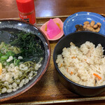 大阪屋食堂 - 