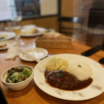 カジュアルふれんちれすとらん・おおの - 和牛ハンバーグ