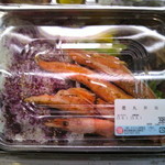 タカマル鮮魚店  - 1Fの売場 鷹丸弁当398円　　食べたいです！