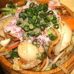 タカマル鮮魚店  - かにとほたてぶっかけ盛り！