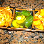 火宴 - キムチ三種盛　全てお店の手造りキムチで旨い！