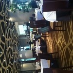 リストランテAO 青山 - 開放感あふれる店内