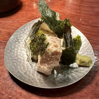 カルネジーオ イースト - 