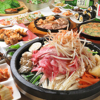 [Choose hot pot course] ~Hakata Motsu-nabe (Offal hotpot), Kyushu chicken hotpot, and Seafood stew hotpot~