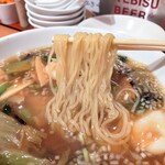 中国名菜 華林 - 五目汁麺、麺リフト