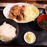 肉めし神丼  - 2022年10月　唐揚げ定食　並　1200円