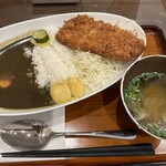 とんかつ ジーエス - ■カツとカレー玉落ち¥1,500