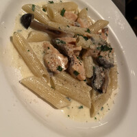 grigio la tavola - 