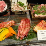 京の焼肉処 弘 - 今宵限りの盛り合わせ