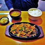 Teru - サービス定食Ｂ 豚肉のスタミナ焼き定食