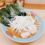 横浜ラーメン 町田家 - 