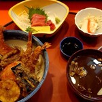 Tenkin - 天丼マグロ刺身セット(1100円税込)