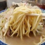 長崎菜館 - 麺をサルベージ