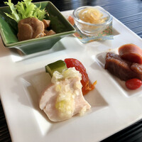 中国料理 カリュウ(ヨコハマ グランド インターコンチネンタル ホテル) - 前菜の盛り合わせ