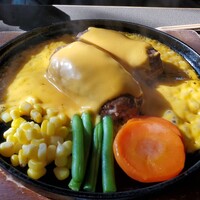 焼肉 炭こう - 仙台牛ハンバーグ　チーズ