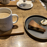 h HAGI CAFE  - 