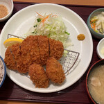 Katsutoshi - ロースカツとカキフライ定食