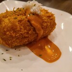 シーフードビストロ 魚卵House Eni - カニとエビのクリームコロッケ