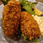 シーフードビストロ 魚卵House Eni - 大ぶりなカキフライ