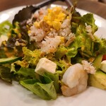 シーフードビストロ 魚卵House Eni - コブサラダ感の強いサラダ