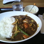 ごはん畑 - 野菜たっぷりカレーライス
