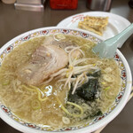 村山ホープ軒 - ラーメン餃子セット