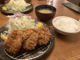 Tonkatsu Tamafuji - 熟成ひれかつ定食 1720円