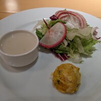 Osteria UVA RARA 横浜 - 