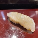 Tsukiji Otokomaezushi - ヒラメ昆布じめ