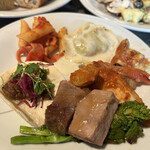 MORETHAN TAPAS LOUNGE - 
