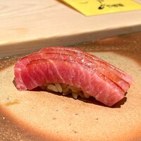 鮨 銀座 おのでら - 鮪 大とろ (大間)