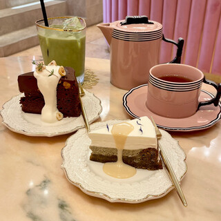 サロン ド ルイ_0