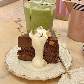 サロン ド ルイ_1