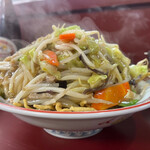 天華 - バリソバ770円　横から