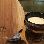 Kikkouya - 引き揚げ湯葉　うちわで表面を扇ぐと早く固まります。