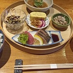 田心 - お昼ごはん