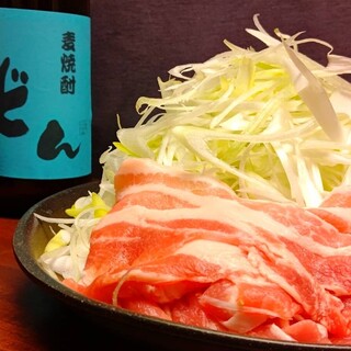 You can also enjoy daily obanzai, sashimi, and all-you-can-drink banquet plans.