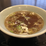 沢 - チャーハンのスープ